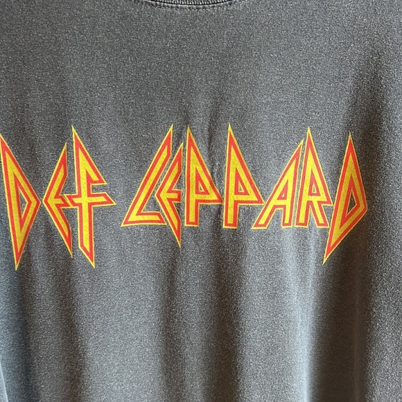 Vintage Y2K Def Leppard Band Tee | Size Large - Picture 3 of 5